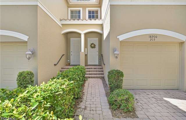 18900 Bay Woods Lake Drive Gallery 2