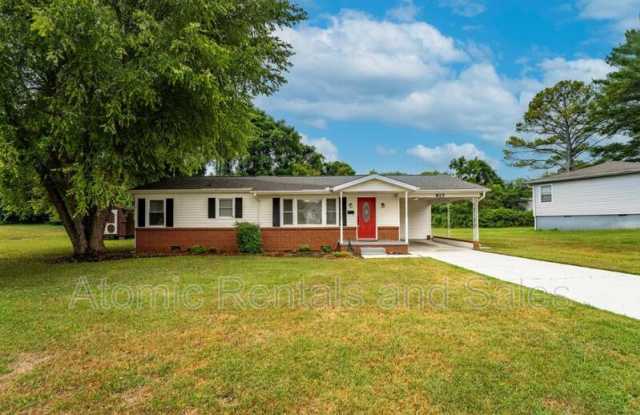 815 Julianne Dr photos photos