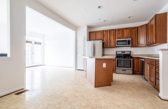 9314 Penrose Street - 1 Gallery 4