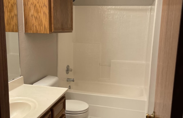 224 Midway Drive photos photos