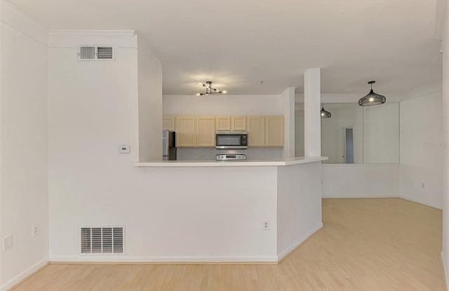4802 53rd Street West Gallery 3