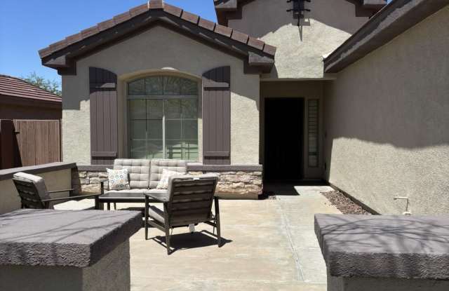 41520 N RIVER BEND Court Gallery 2