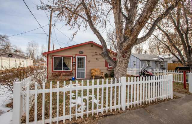 Cozy 2 Bedroom in old town Loveland. photos photos