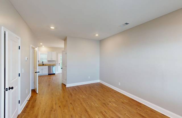 The Villages at Bear Creek 2 Bed/2.5 Bath Townhome With Flex Room! photos photos