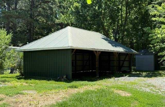 7033 THORNETON Road Gallery 3