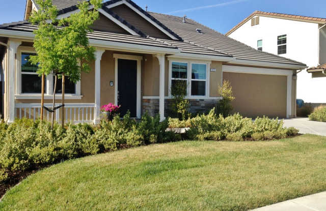 Single Story Craftsmen in Hollister photos photos Single Story Craftsmen in Hollister photos photos