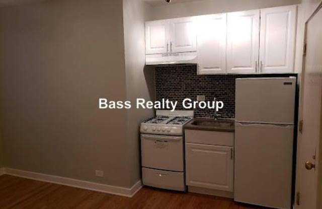 1353 West Greenleaf photos photos