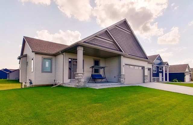 Newly Furnished Home 5mi from Mayo 4bed/3bath photos photos