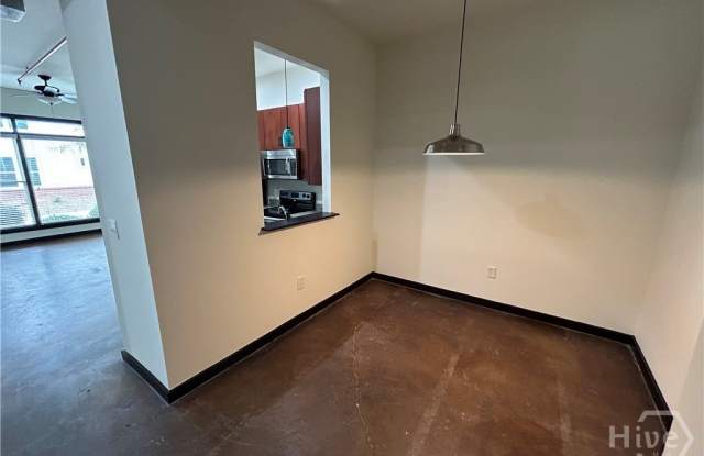 250 Martha Drive Gallery 3