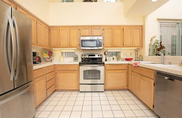 29319 E Trancas Drive Gallery 2