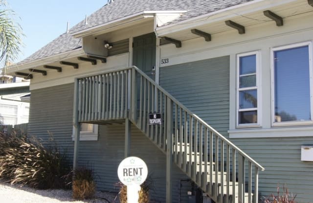 533 West Juniper Street - 533 West Juniper Street, San Diego, CA 92101