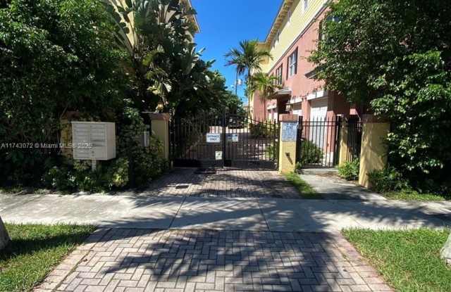 1129 SW 1ST ST - 1129 Southwest 1st Street, Fort Lauderdale, FL 33312