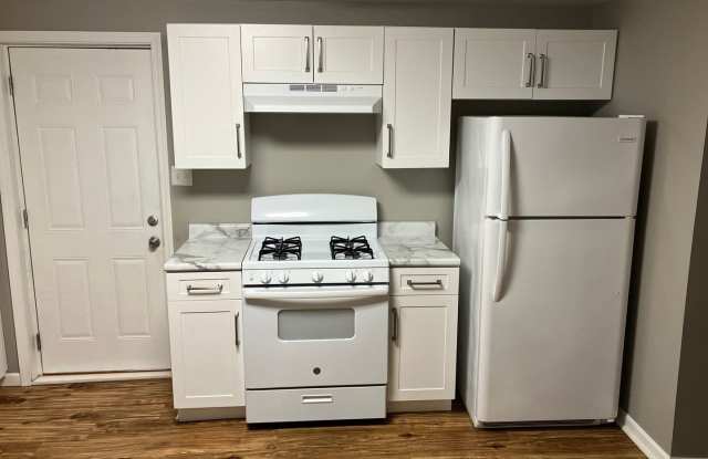 2 Bed 1 Bath Home Gallery 4