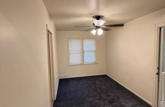 9384 Rutherford Street - 3 Gallery 3