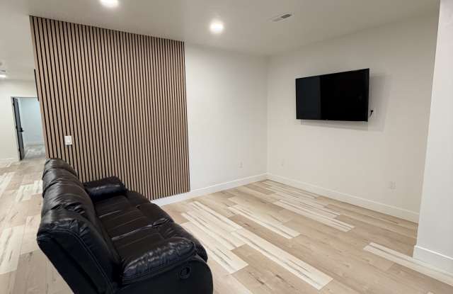 11692 S Halls Crk Rd photos photos