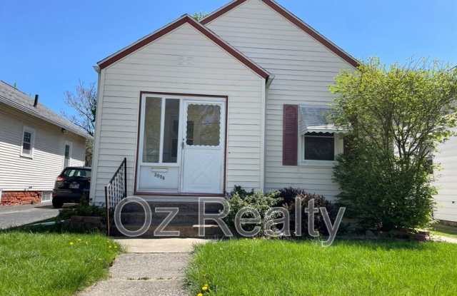 3904 Watson Ave - 3904 Watson Avenue, Toledo, OH 43612