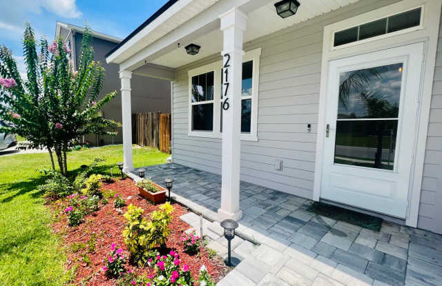 Beautiful Magnolia Preserve home in Green Cove Springs Available Now! Gallery 4