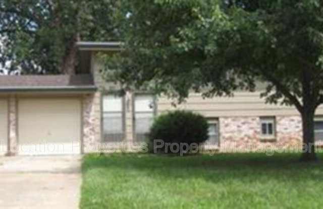 2428 Cedarwood Avenue - 1 photos photos