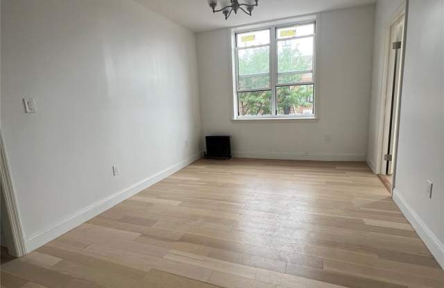 83-19 Northern Boulevard Gallery 2