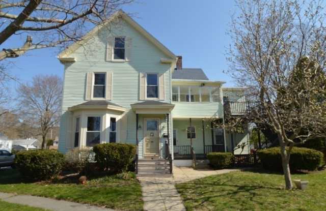 34 Riverside Ave - 34 Riverside Avenue, Haverhill, MA 01830