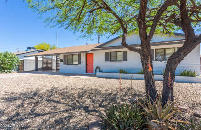 3325 S SHAFER Drive photos photos
