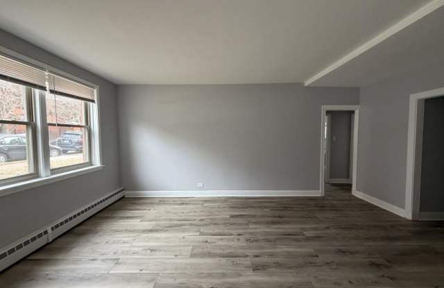 2417 West Farragut Ave. - 2417 West Farragut Avenue, Chicago, IL 60625