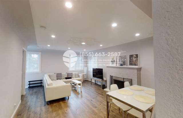 2162 Ralmar Avenue - 2162 Ralmar Avenue, East Palo Alto, CA 94303