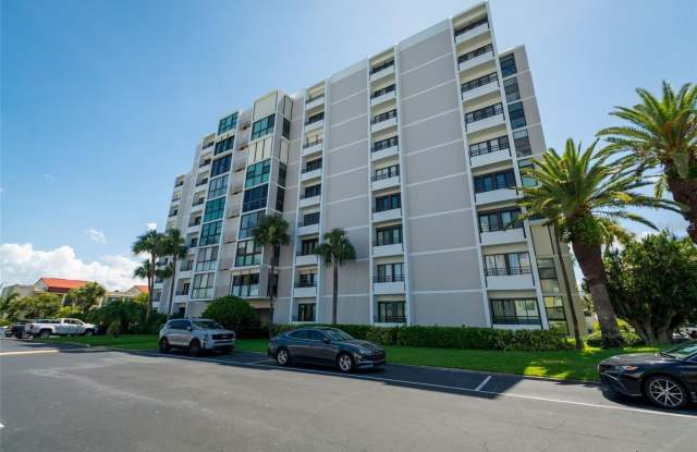 855 BAYWAY BOULEVARD photos photos