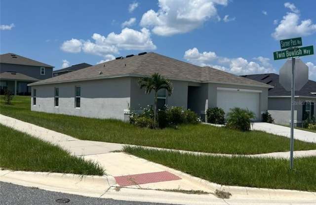 604 SARNER PASS WAY - 604 Sarner Pass Way, Winter Haven, FL 33881