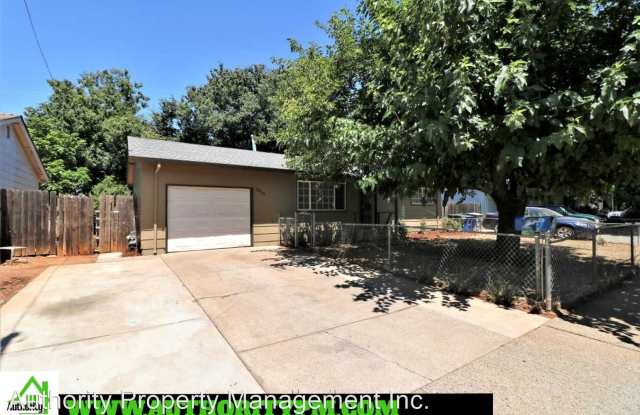 2418 Nebula Street - 2418 Nebula Street, Redding, CA 96002