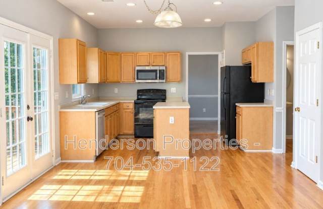 8702 Huntland Court Gallery 2