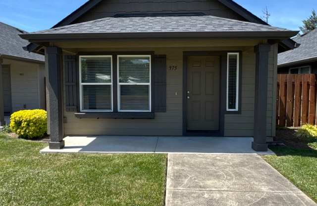 Beautiful 2 bedroom/1 bath home in Cottage Grove photos photos Beautiful 2 bedroom/1 bath home in Cottage Grove photos photos
