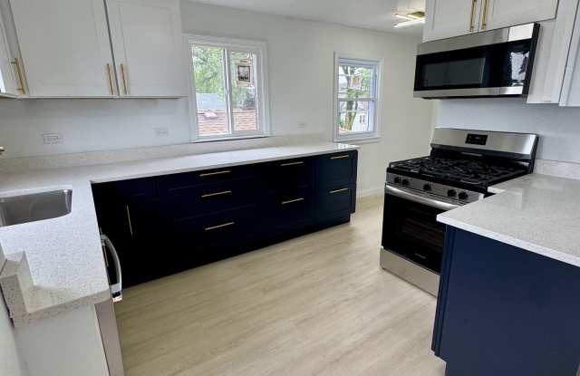 1335 Marengo Avenue photos photos