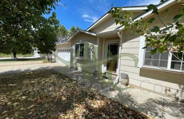 746 S Legend Ln Gallery 2