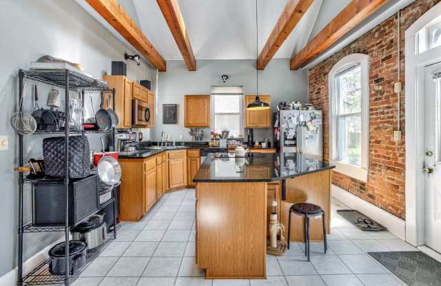 933 English Avenue photos photos