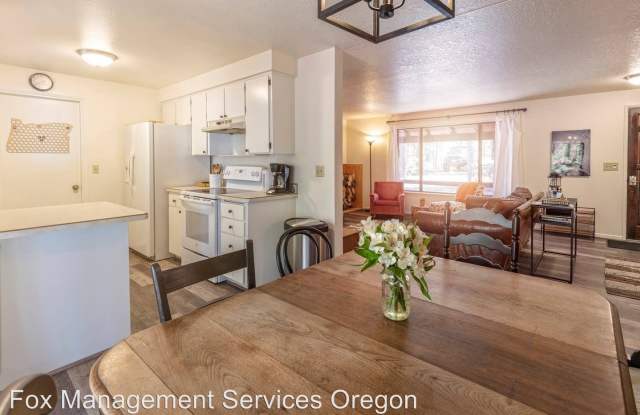 16354 Skyliners Road Gallery 4