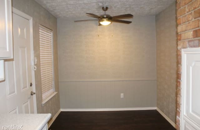 825 - 825 Hurst Drive, Bedford, TX 76022
