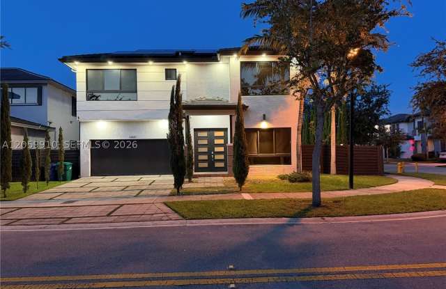 13661 SW 160th Ct Gallery 2