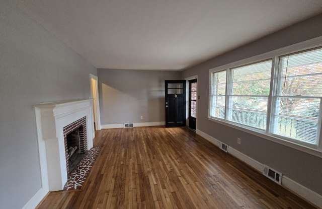 211 Stanley Avenue Gallery 4