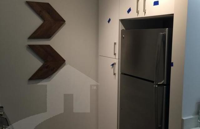 246 Sidney St Gallery 2