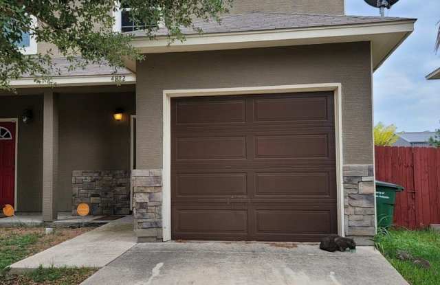 4822 APPLESEED CT Gallery 1