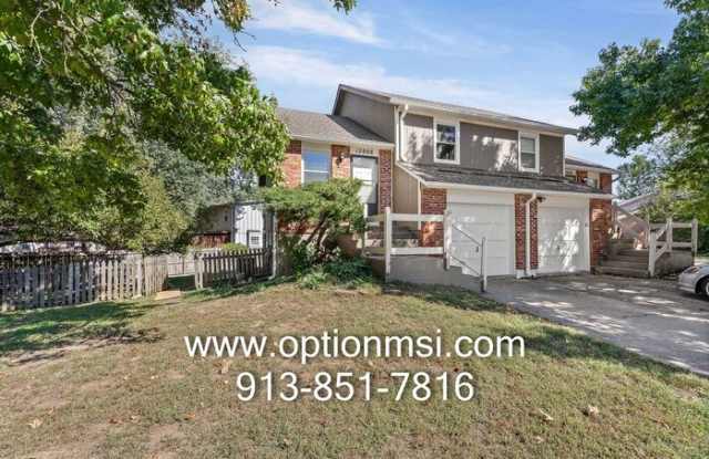 12808 South Arapaho Drive Gallery 3