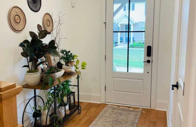 Spacious 4BR Townhome in Alpharetta photos photos