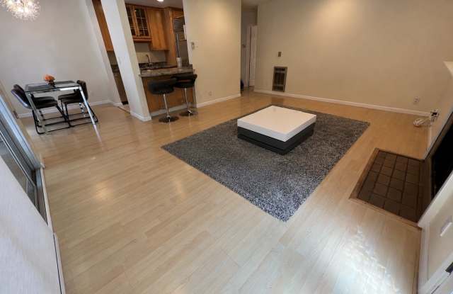 North Berkeley Furnished 1 Bed Condo - Parking / 4 Minutes Walk to Campus Gallery 3