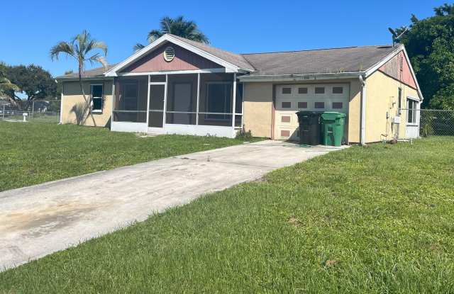 2901 SW Birtle Court photos photos