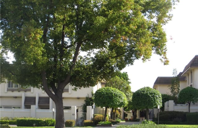 848 W Huntington Drive - 848 Huntington Drive, Arcadia, CA 91007