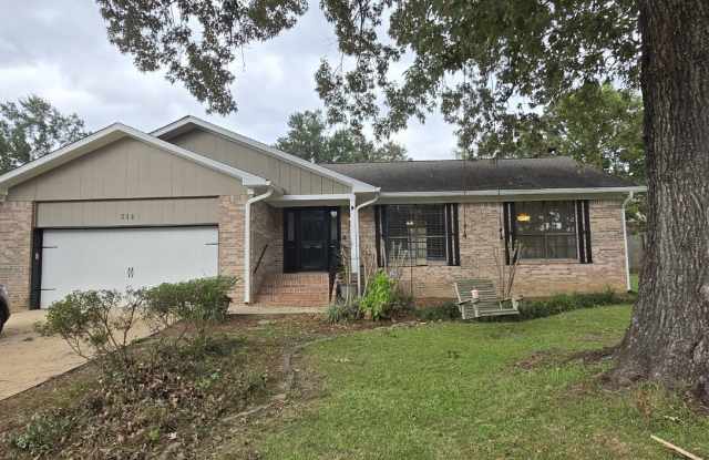 214 Black Oak Way Gallery 1