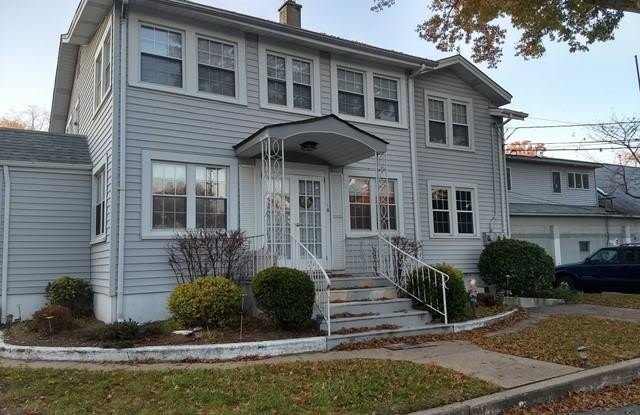 192 W Midland Avenue photos photos
