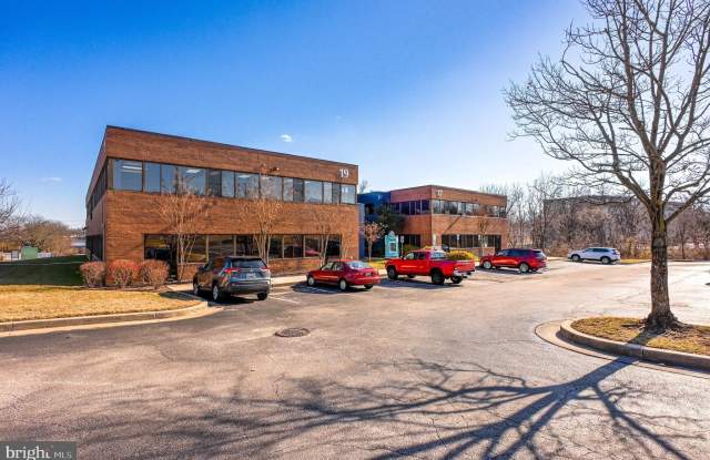 19 FONTANA Lane unit: 108 photos photos