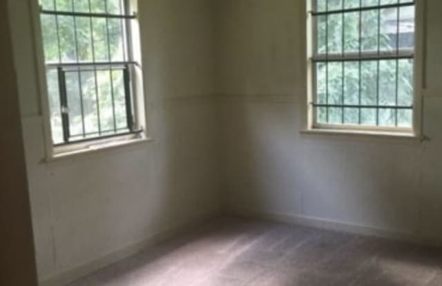 1354 W 22nd St - 1354 West 22nd Street, Jacksonville, FL 32209